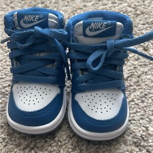 Jordan 1 True blue 2C shoes
